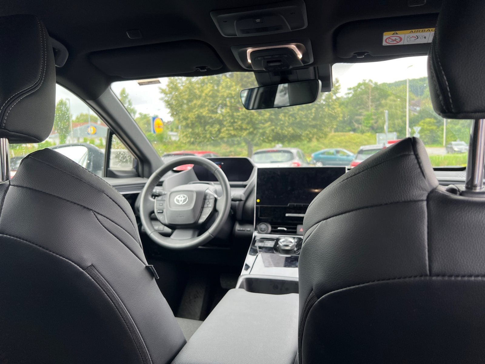 Foto 1 - bZ4X FWD --- Standort Völklingen ---, regentblau mica