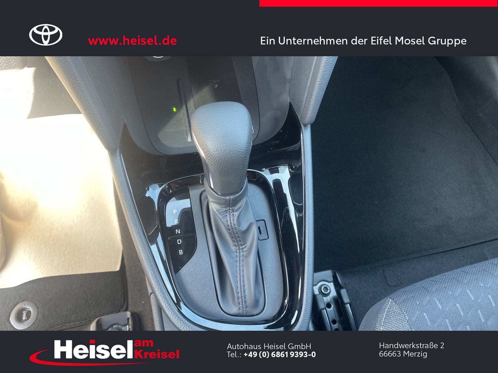 Foto 1 - Toyota Yaris Cross 1,5 Hybrid FWD Teamplayer/Safety-Paket/Winter-Paket, Mysticschwarz