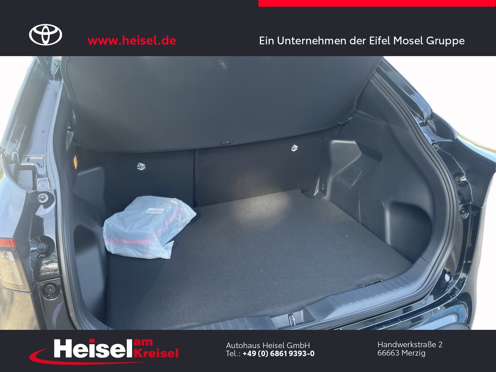 Foto 1 - Toyota Yaris Cross 1,5 Hybrid FWD Teamplayer/Safety-Paket/Winter-Paket, Mysticschwarz