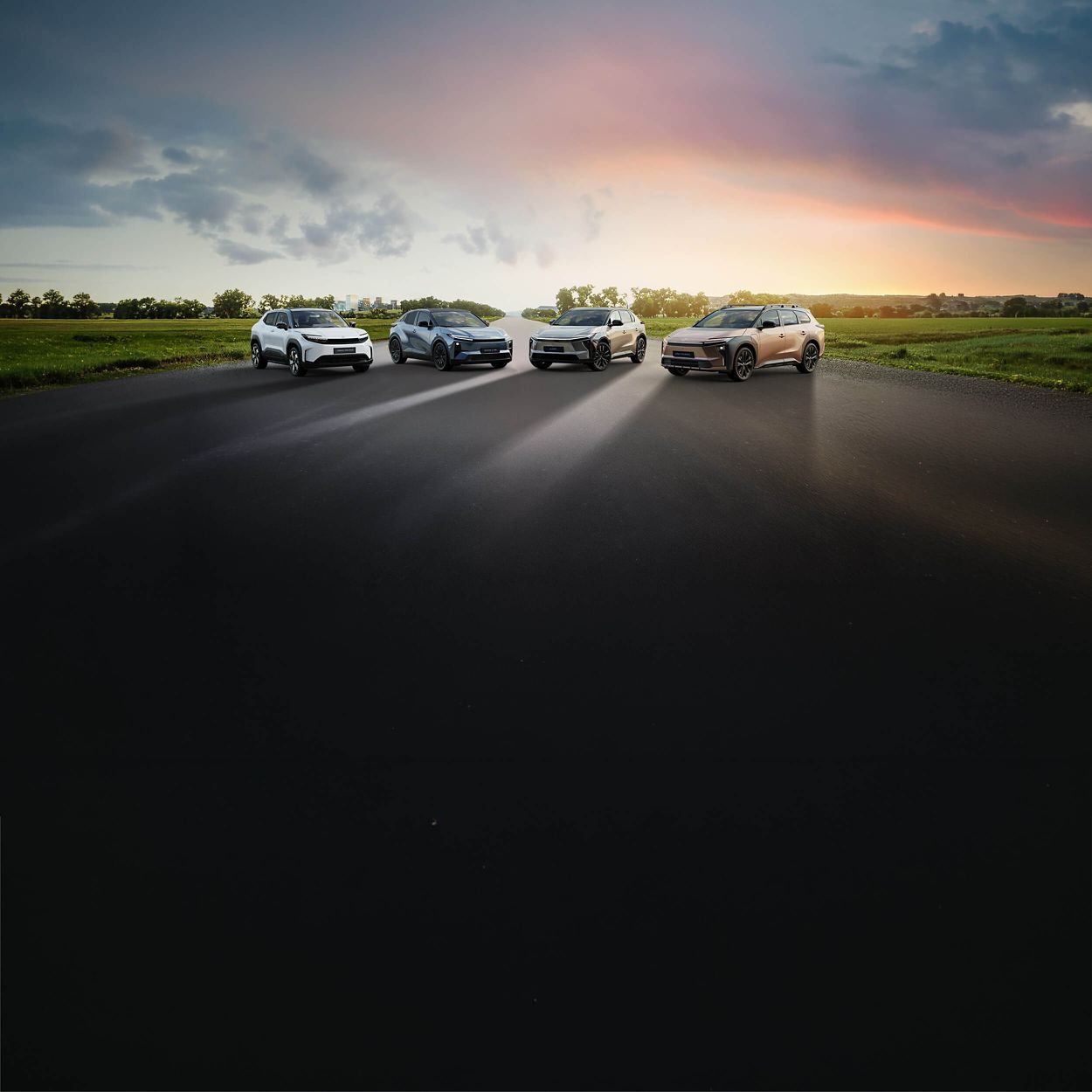 Header Toyota E-Auto Leasing, mehrere vollelektrische Toyota Modelle
